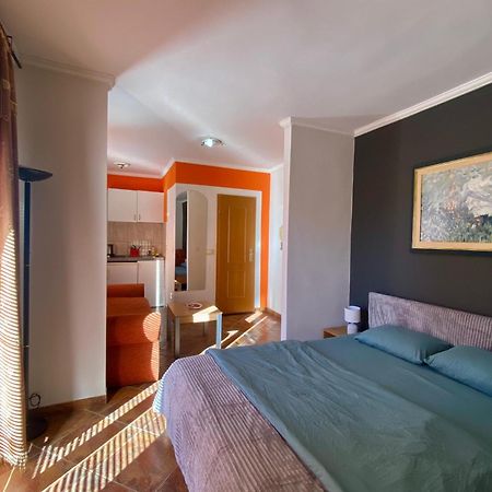 Markovic Aparthotel - Budva Becici Hotel 外观 照片